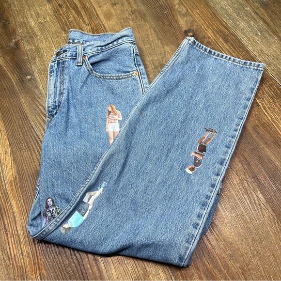 Levi Strauss X Stranger Things Dad Jeans Size 25 - Picture 5 of 11